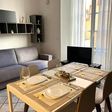 Апартаменты Exclusive By Sea Near Monaco For 3 People W Lan Kitchen Bedroom